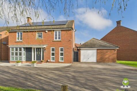 EweMove Basingstoke Estate Agents 10 Spire Close