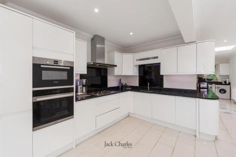 69 Cornwallis Avenue, TN10 4ET 012.jpg