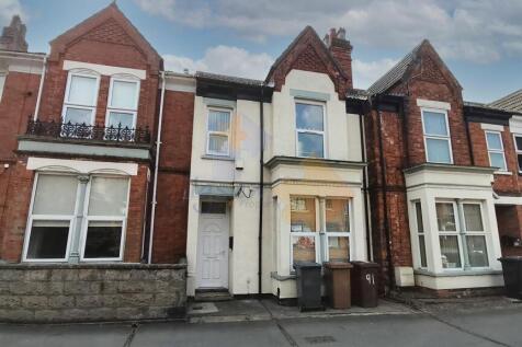 5 Bedroom House in LN1 1QW