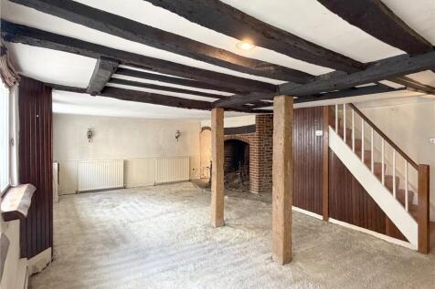 Sitting/Dining Room