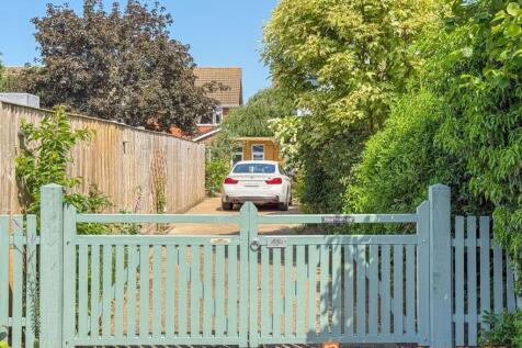 Gated Driveway
