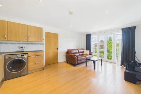 Lounge/Kitchen