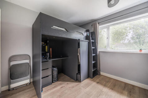 1362883-11-68df9e...