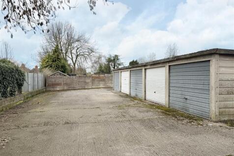 garage.jpg