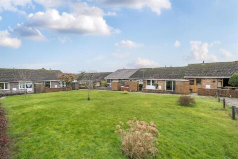 Hillfort Close