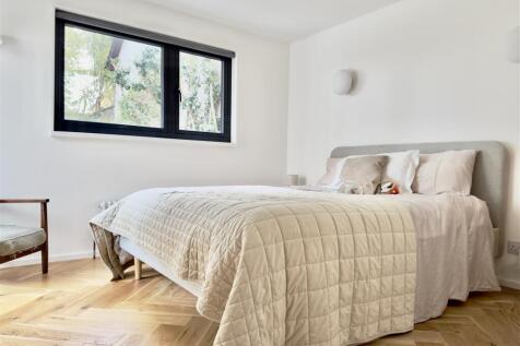 GROUND FLOOR BEDROOM.jpeg