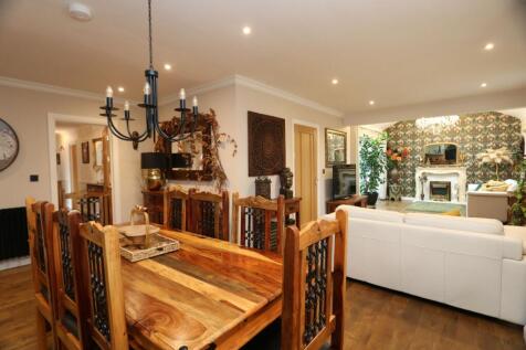 Kitchen Breakfast Room