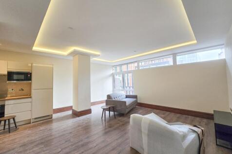 Prop Home are delighted to offer for let this 1 bedroom apartment in Liverpool. The property is available immediately.