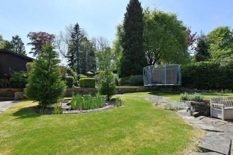 8 bed, 5 bath Detached in Sheffield - Photo 50
