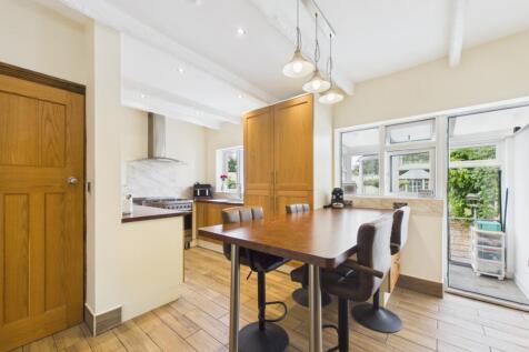CAM01316G0-PR0344-STILL018