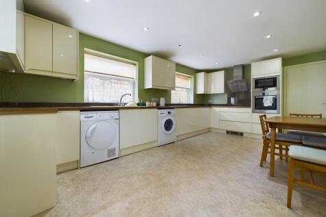 CAM02059G0-PR0184...