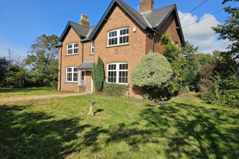 4 Bedroom Detached in L29 7WL