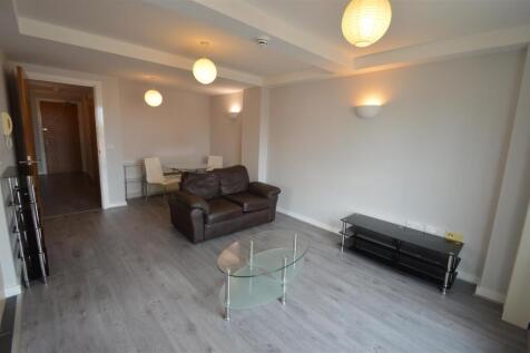 Available 28th August 2026 George Adams are proud to present this fantastic one bedroom modern apartment located in the Bayley development. This property comes fully furnished with a fully fitted kitc