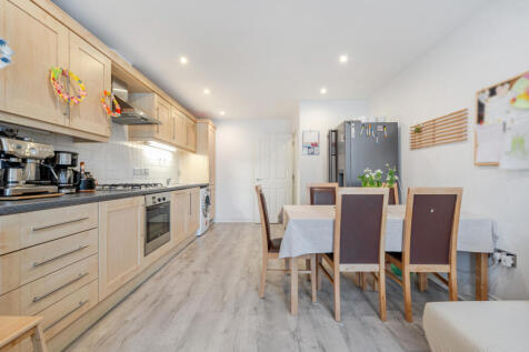 1478840-4-6a2bd30...