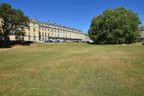 Norfolk Crescent Green.JPG