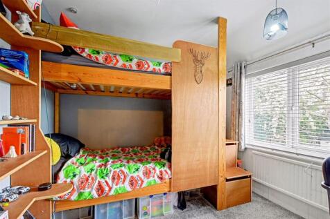 New Bed 2.jpg