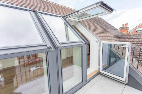 Double window opening to balcony