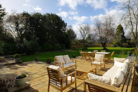 Garden Terrace