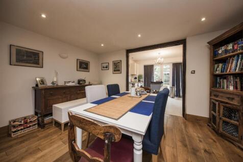 Open Plan Style Living