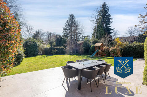 Logo Luxe (36 of ...