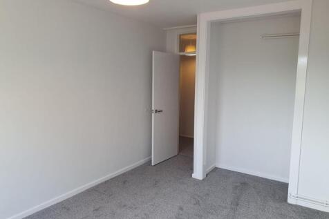 Master Bedroom to door.jpg