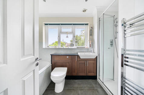 1295029-11-682e12...