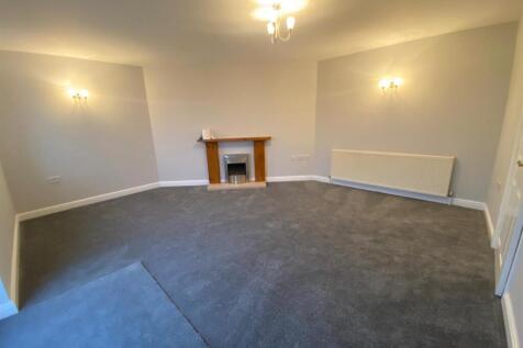 LOUNGE 1.jpg