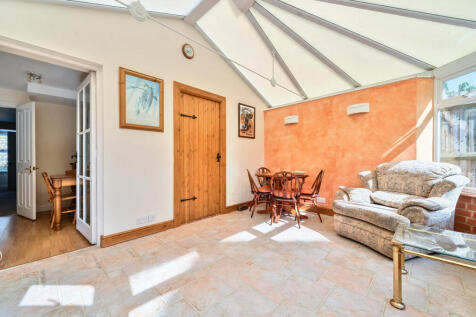 1313759-19-685981...