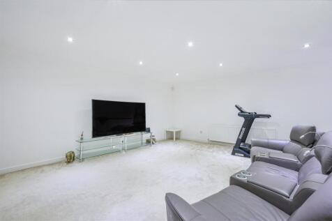 OAKWOOD AVENUE, 10- (17).jpg