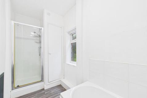 bath 2.jpg