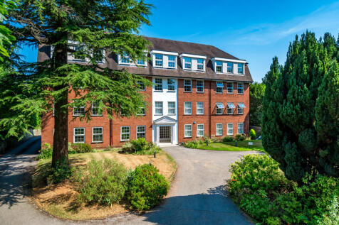 Bollin Court