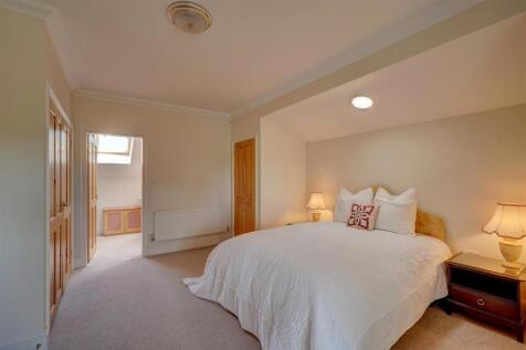 3a Sparrow Hall Lane