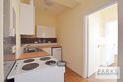 Kitchen / Reception room