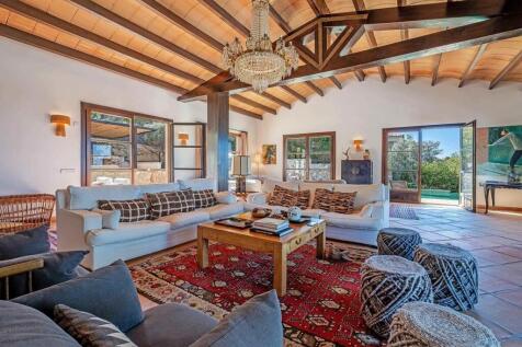 06-la mola-Mediterrane Villa im Fincastil mit spektakulaerem Meerblick und Vermietungslizenz-kaufen-wohnzimmer