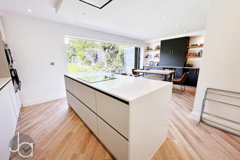 20250909_15075319...