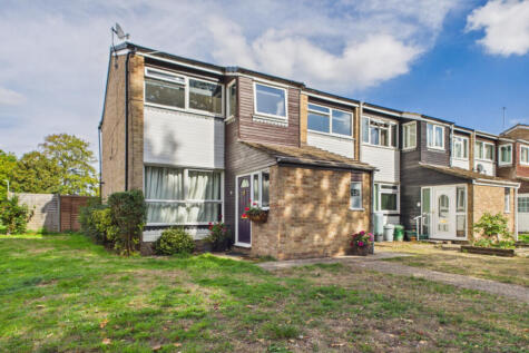 2 bed maisonette for sale Rickman Close, Woodley