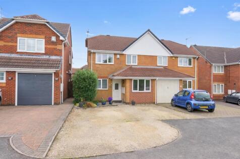 37 Ulleswater Crescent, Ashby