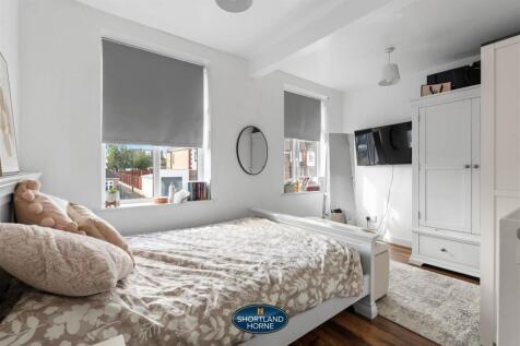 45 Arnold Ave (5 of 33).jpg