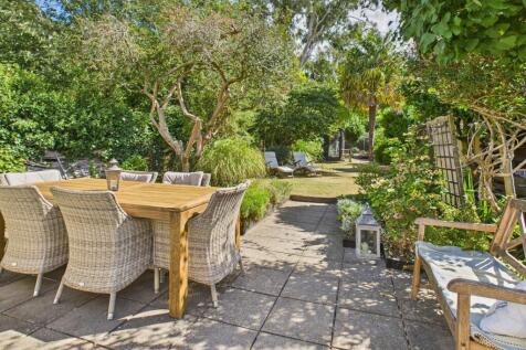 CAM02545G0-PR0475-STILL004