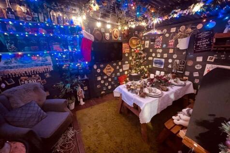 Lean-to (owners photo)