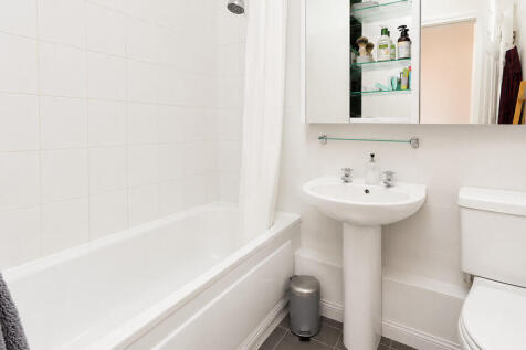 Bathroom - angle ...