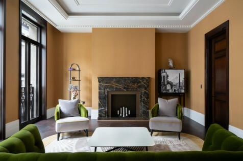 7 bed, 8 bath Town House in London - Photo 10