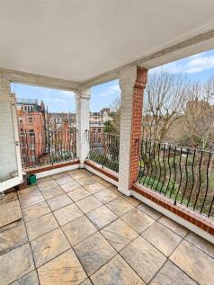 Balcony 1.jpg