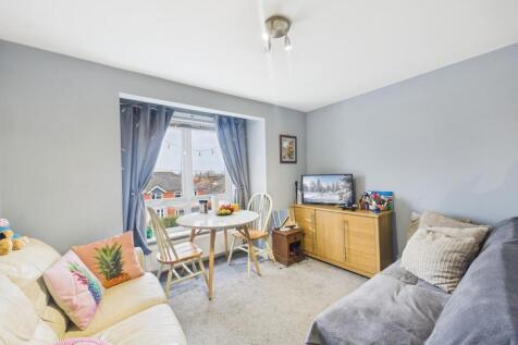 Kitchen / Living Room