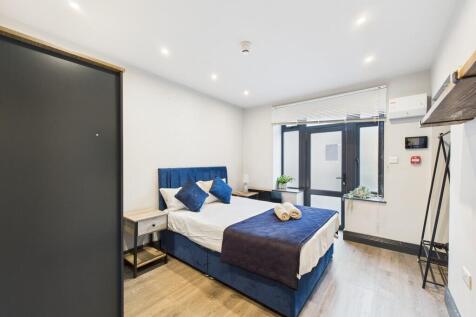 CAM03519G0-PR0373...