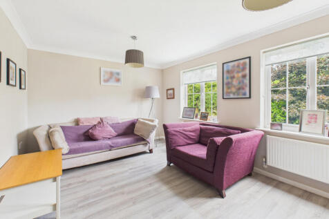 CAM04968G0-PR0050-STILL014