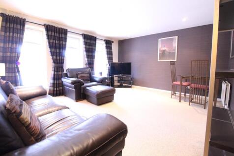 Lounge 3
