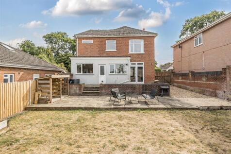 11. 1335198-28-689376b9a3dc6-.jpg