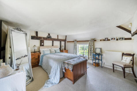 1353944-11-68c9ad...