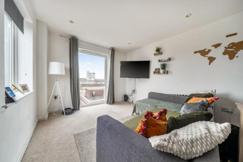 1408856-7-698c6bd...